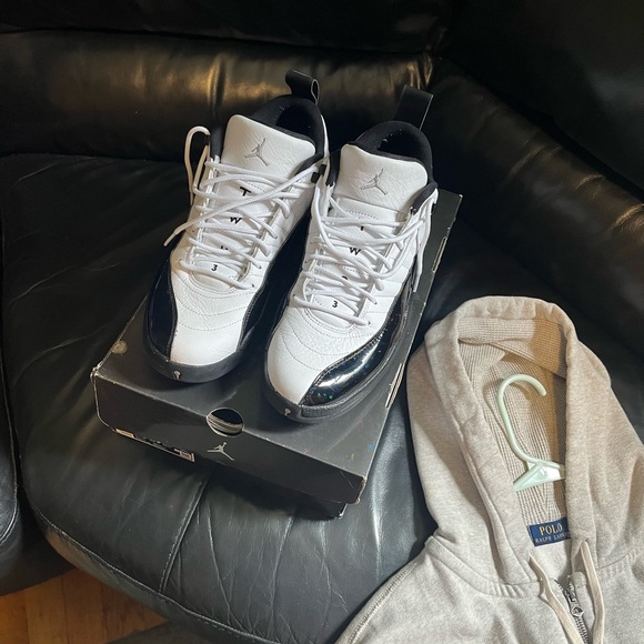 Worn three times Nike air Jordan 12s size 12. Very new condition paid 200 - Picture 1 of 8